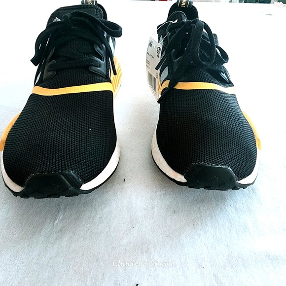 adidas Mens 11 NMD R1 Black/Matte Silver/Cloud F99713 Running Shoes NWOB - Picture 3 of 14